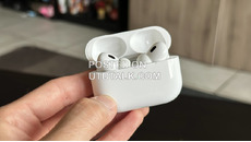 Brand New Airpods Pro 2 + Free Case