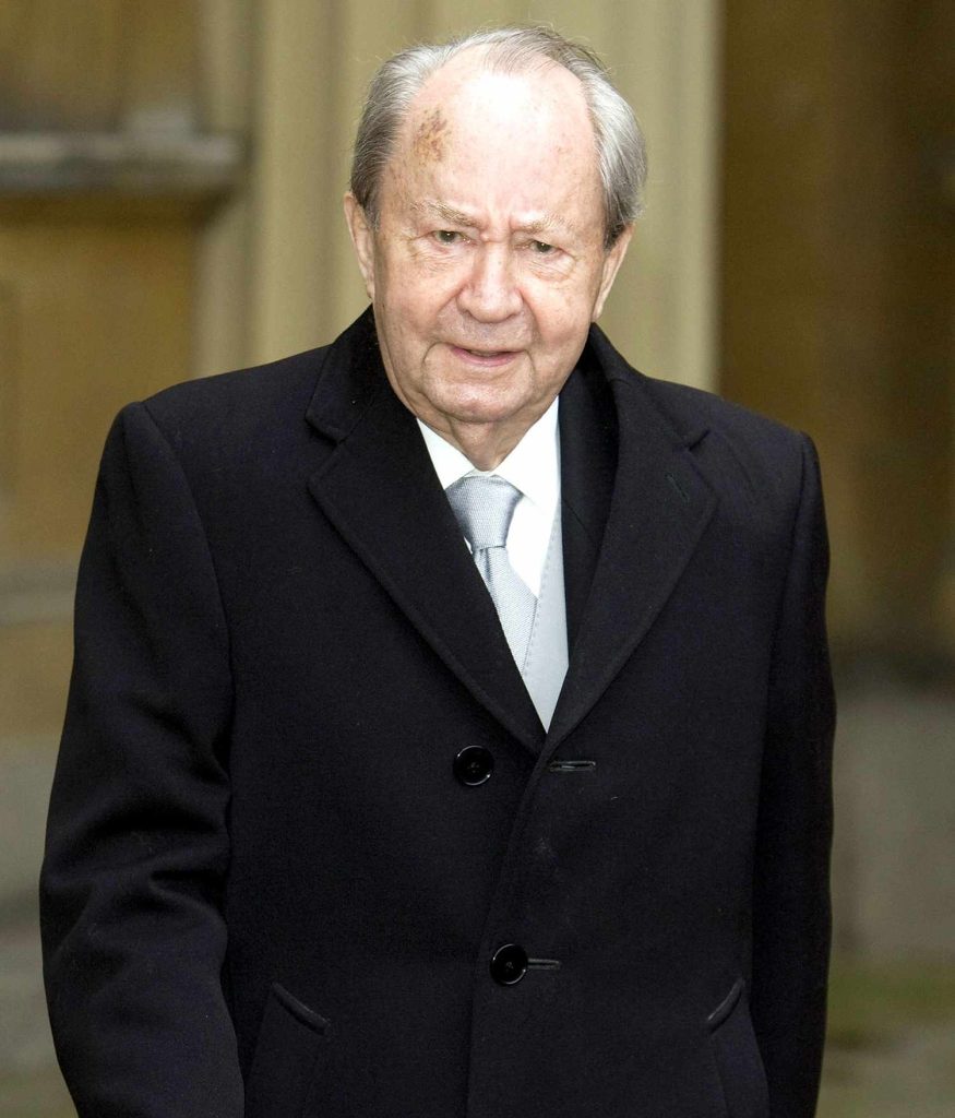peter sallis 6ef50e4db8964e668b2c91248a192a3e